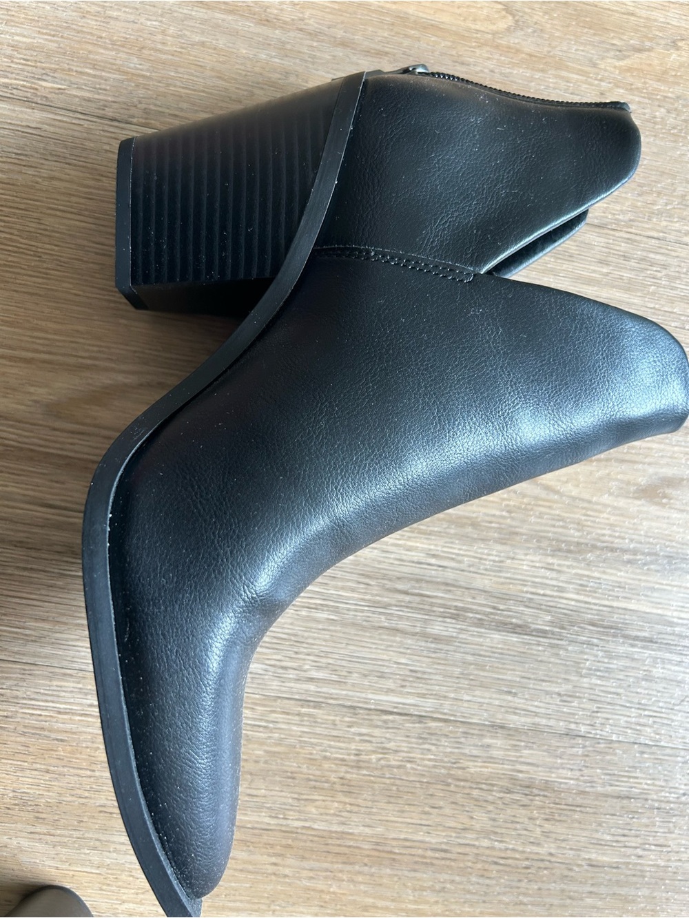 Black Women's Block Heel Ankle Boots